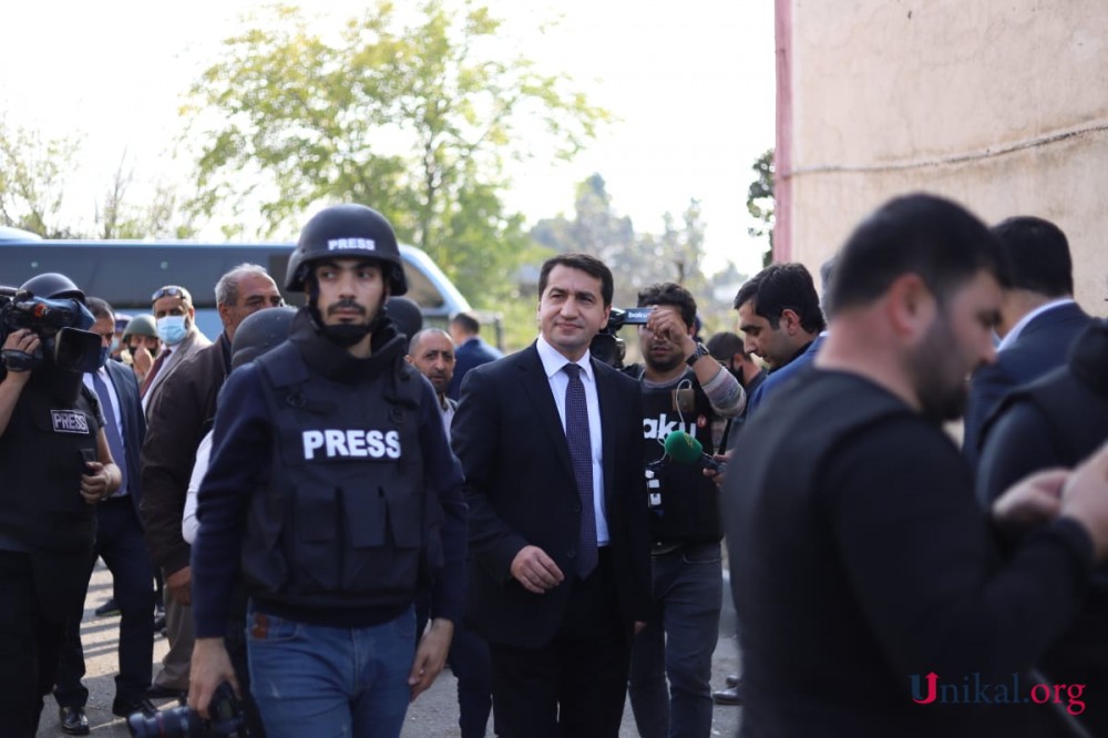 Rəsmilər Tərtərdə yerli sakinlərlə görüşdülər - FOTOLAR