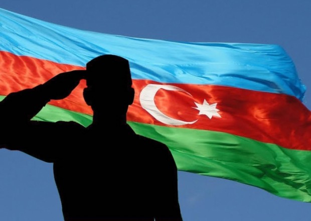 Şuşada Azərbaycan bayrağı dalğalanır 