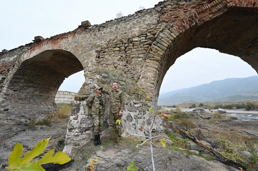 İlham Əliyevlə Mehriban Əliyevanın Füzuli və Cəbrayıl səfərindən FOTOLAR