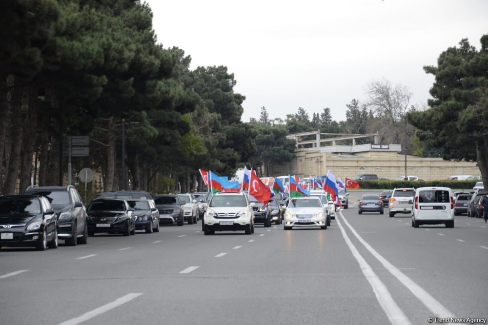 Bakıda Kəlbəcər yürüşü - FOTOLAR