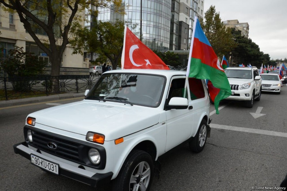 Bakıda Kəlbəcər yürüşü - FOTOLAR