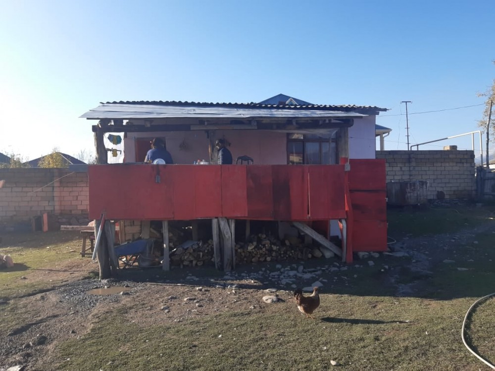 Nazirlik şəraitsiz evdə yaşayan yaralı əsgərlə bağlı MƏLUMAT YAYDI - FOTO