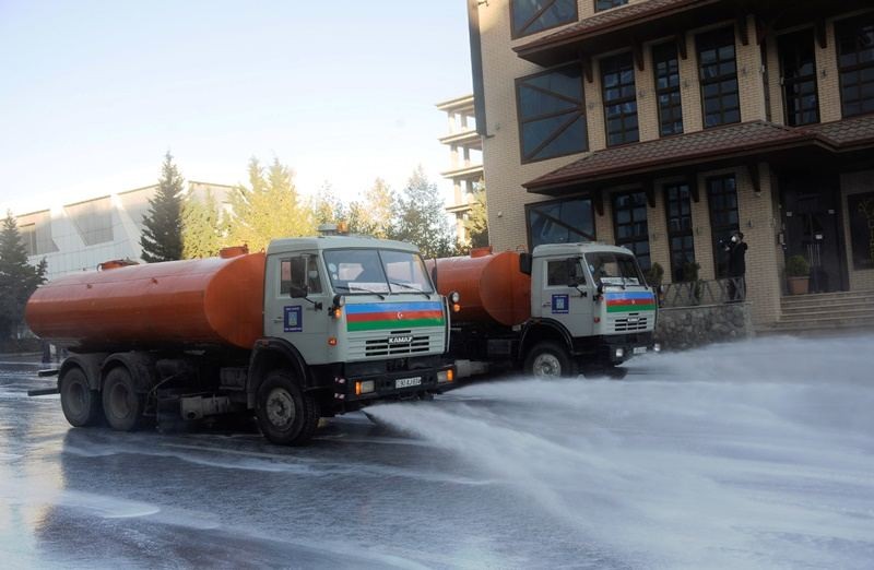 Bu gün Bakıda 550 küçə dezinfeksiya edildi - FOTO