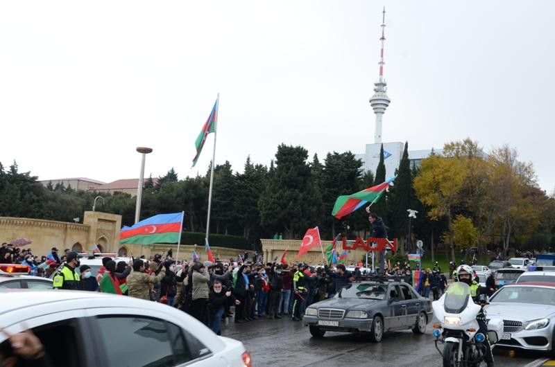 Bakıda Laçının azad edilməsi belə qeyd edildi - FOTOLAR