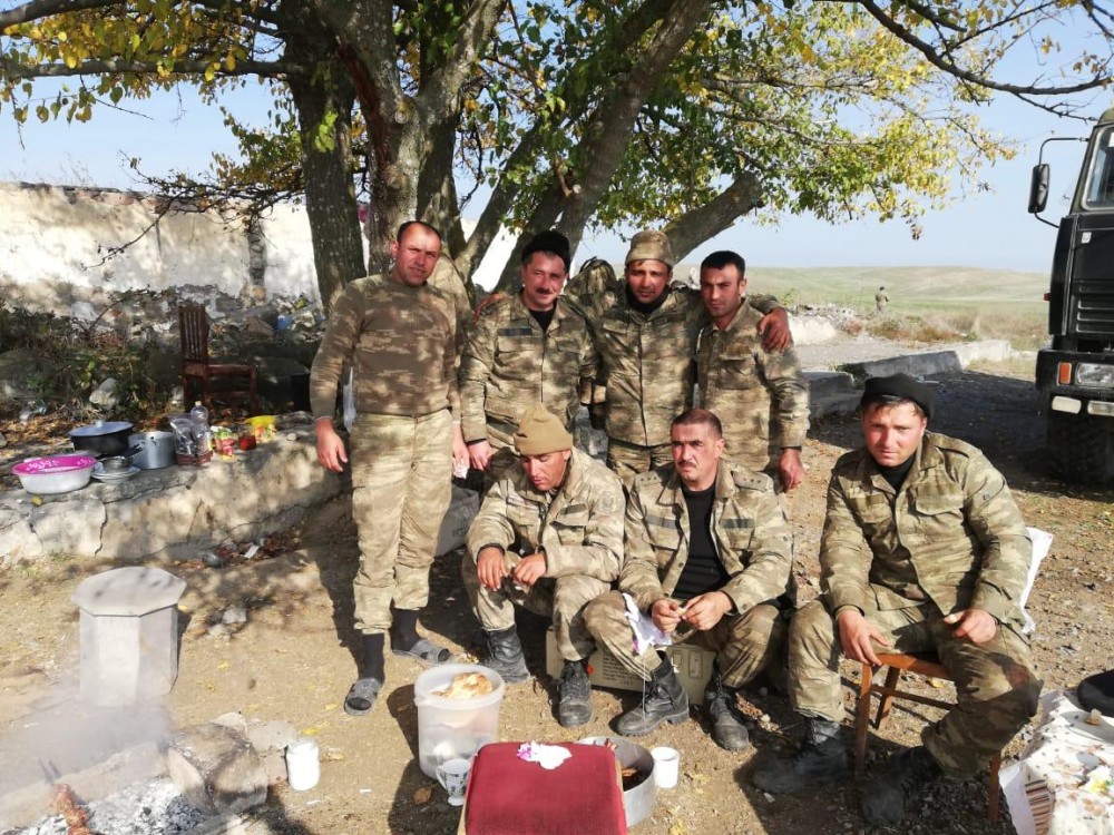 II Qarabağ döyüşçüsü yeni doğulan övladı ilə ilk dəfə görüşdü - FOTO