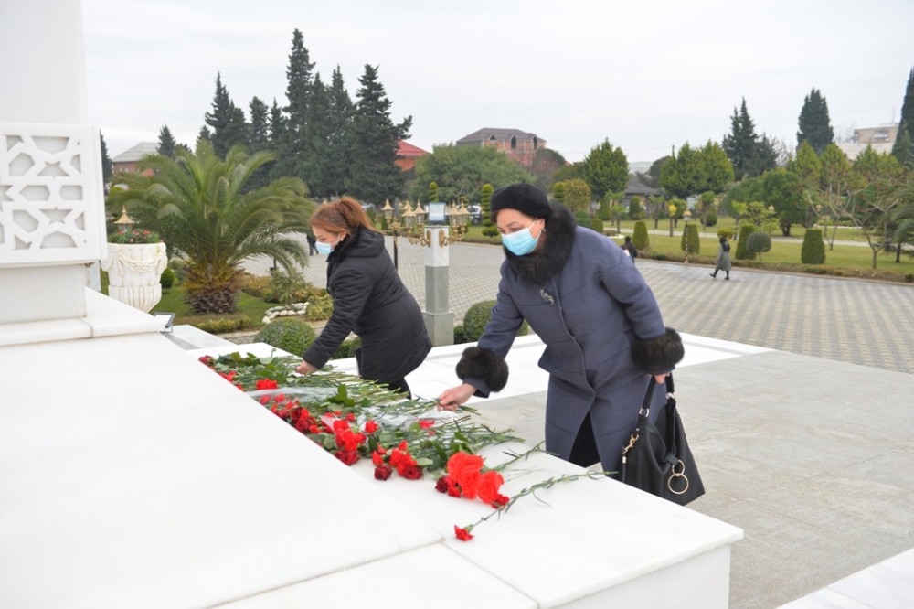 Lənkəranda Ulu Öndərin xatirəsi anıldı - FOTO