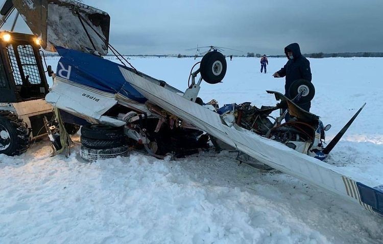 Rusiyada təyyarə qəzaya uğradı - ölənlər var - FOTO