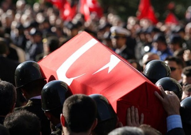 Türkiyədə ATIŞMA - Bir hərbçi şəhid oldu