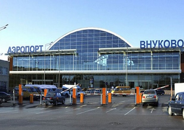 "Vnukovo" aeroportunda insident - Afrikalı şəxs həbs edildi
