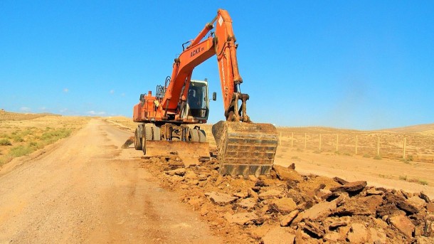 Abşeronda palçıq vulkanlarına yeni yol çəkilir - FOTO