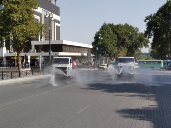 Gəncədə  növbəti dəfə dezinfeksiya işləri aparılıb - FOTOLAR