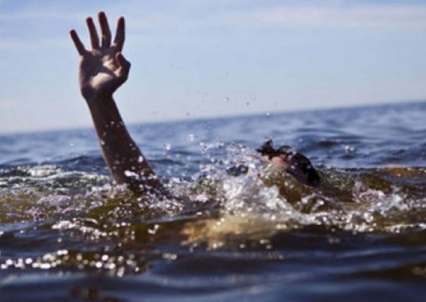 Sumqayıtda dənizdə batan 14 yaşlı oğlanın meyiti TAPILDI