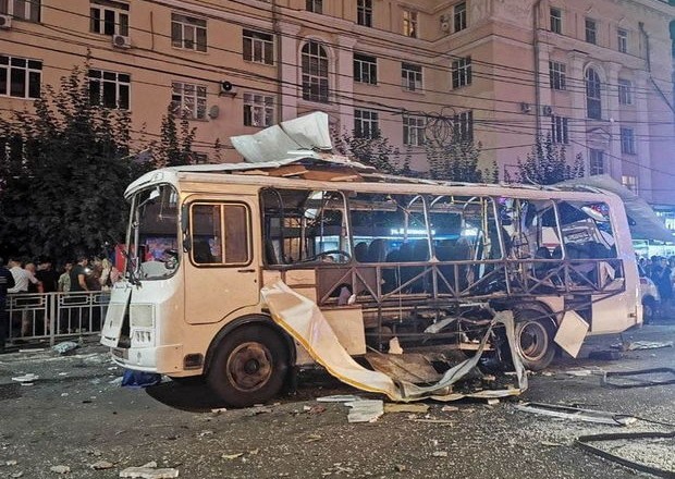 Rusiyada avtobus partladı: Yaralananlar var