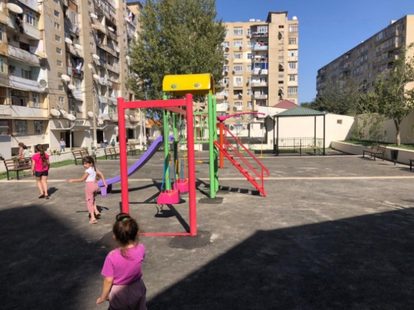 Qaradağda “Abad məhəllə” sakinlərin istifadəsinə verildi - FOTOLAR