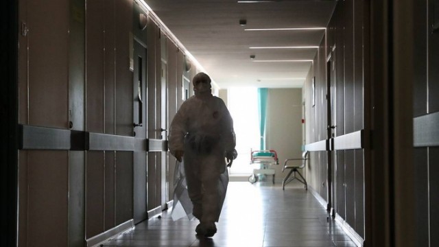 Rusiyada koronavirusdan ölənlərin sayı 214 mini keçdi