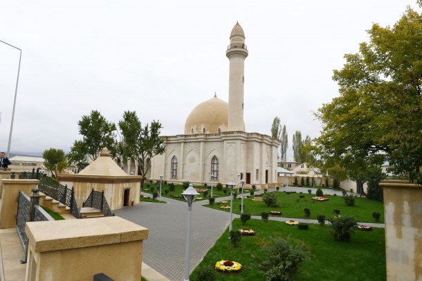 Şamaxıdakı Pirsaat Baba ziyarətgah-məscid kompleksinin açılışı olub - FOTO