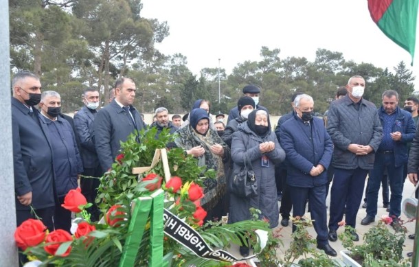 Bakıda Vətən Müharibəsi şəhidinin anım mərasimi keçirildi - FOTOLAR