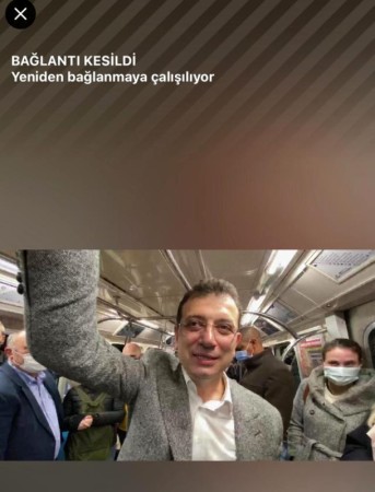 İmamoğlu metroda interneti reklam etdi - PƏRT OLDU (FOTO)