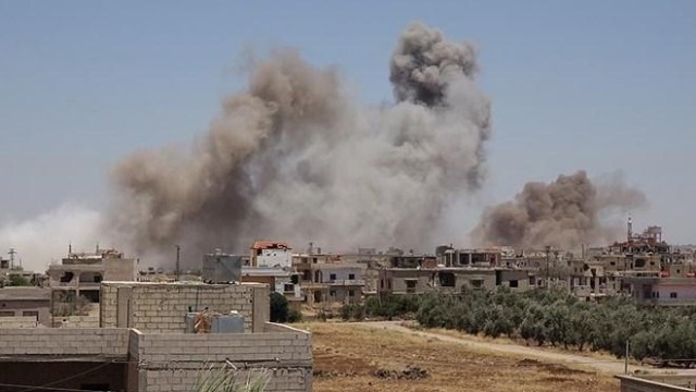Rusiya qırıcıları İdlibi bombaladı: Ölənlər var