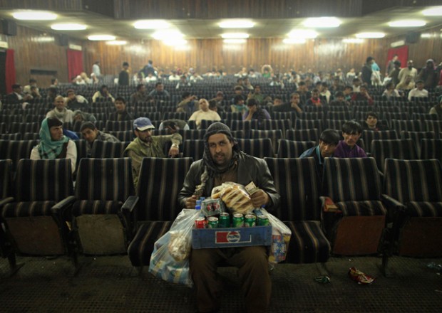 "Taliban" buna görə Əfqanıstanda olan bütün kinoteatrları BAĞLADI