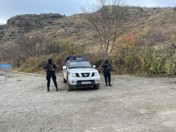 Azərbaycan polisi Gorus-Qafan yolunda - FOTOLAR