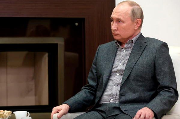 Putin üçüncü doza vaksin vurdurdu - VİDEO
