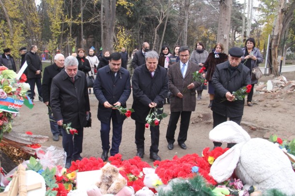 Gəncədə “Nizami Gəncəvi ili”nə həsr  edilmiş  elmi-praktik konfrans keçirilib - FOTOLAR