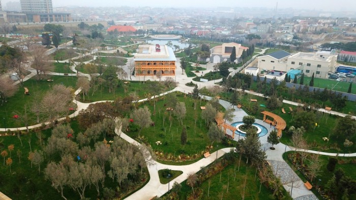 Prezident və xanımı Nizami Gəncəvi parkının açılışında - FOTOLAR