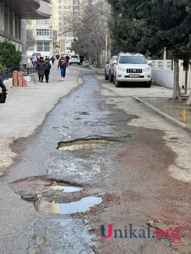 Bu küçənin sakinləri Xətai icra hakimiyyətindən narazıdır- FOTOLAR