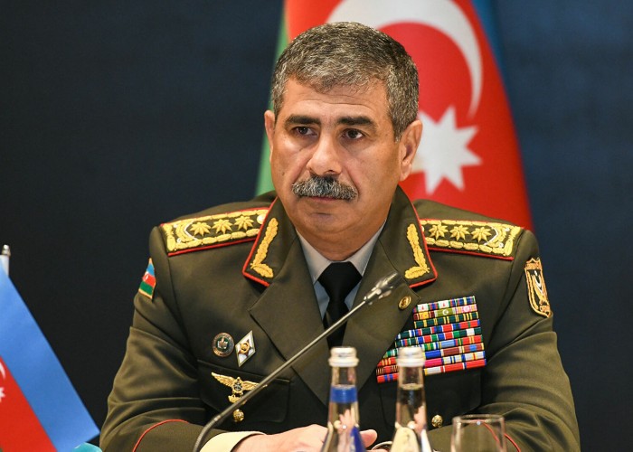 Zakir Həsənov generalın qardaşını idarə rəisi TƏYİN EDİB