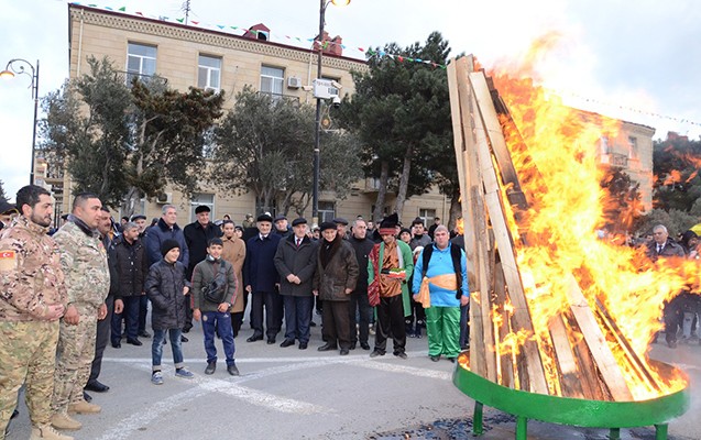 Qaradağ rayonunda Novruz şənliyi təşkil olundu - FOTOLAR