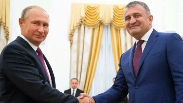 Cənubi Osetiya Rusiyaya birləşmək üçün referendum keçirəcək