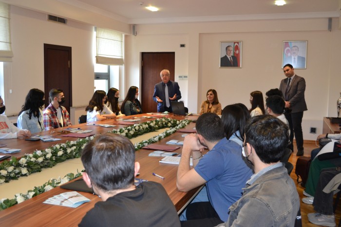 AzMİU-da “Qarabağın tarixi-memarlıq irsi”  mövzusunda  seminar keçirilib - FOTO