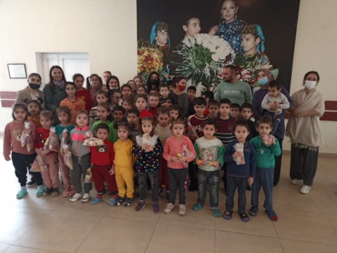 ATMU heyəti uşaq evini ziyarət edib  - FOTO