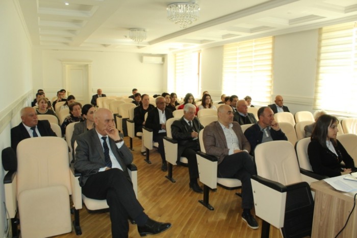 "Badam ağacının yetişdirilməsi" kitabı təqdim olundu - FOTOLAR