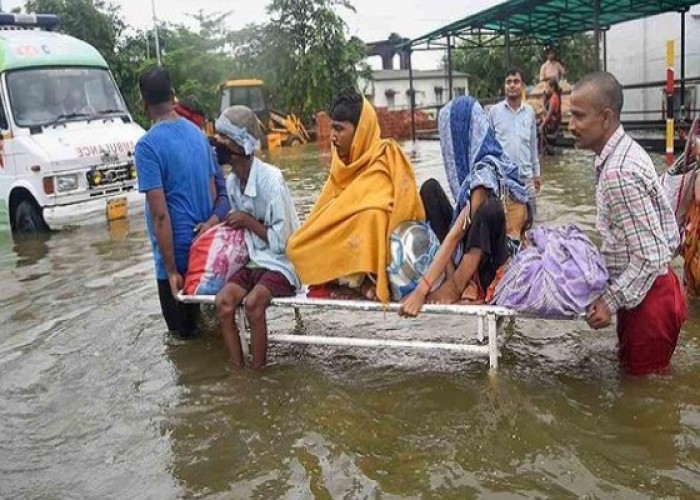 Hindistanda güclü yağışlar 14 nəfərin ölümünə səbəb oldu