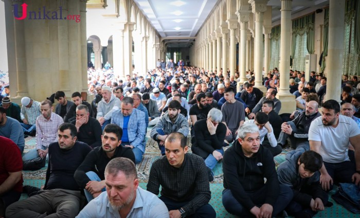 Bakıda bayram namazından - FOTOREPORTAJ