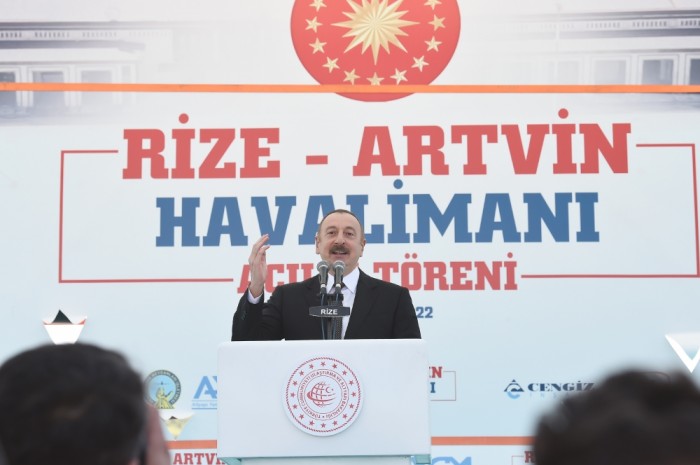 Prezident Rize-Artvin Hava Limanının açılışında - VİDEO+FOTOLAR (YENİLƏNİB)