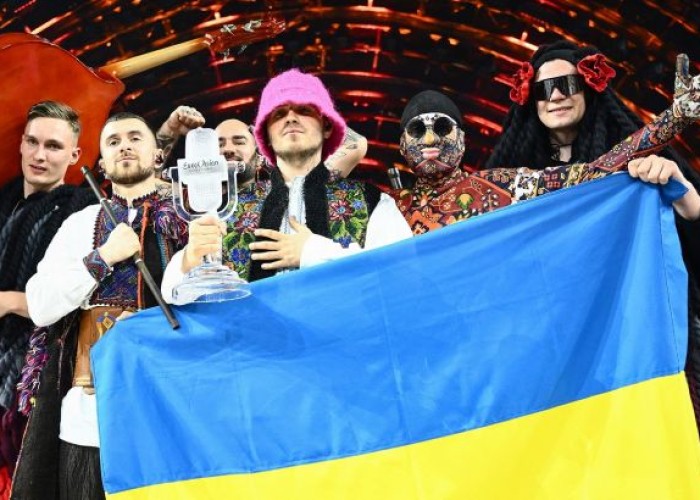 Ukrayna "Avroviziya" mükafatını 900 min dollara SATDI
