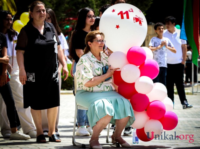 "Son zəng"dən FOTOREPORTAJ