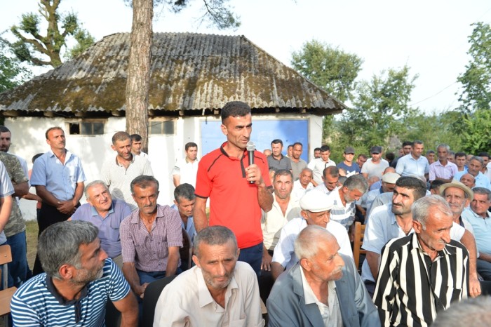 Taleh Qaraşov növbəti səyyar qəbul keçirdi - FOTOLAR