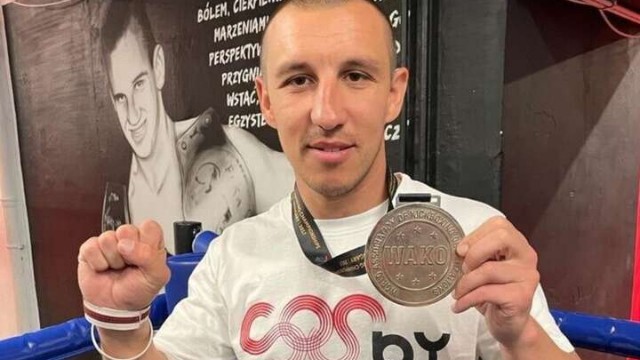 Belaruslu idmançı medalını hərraca çıxardı - SƏBƏB