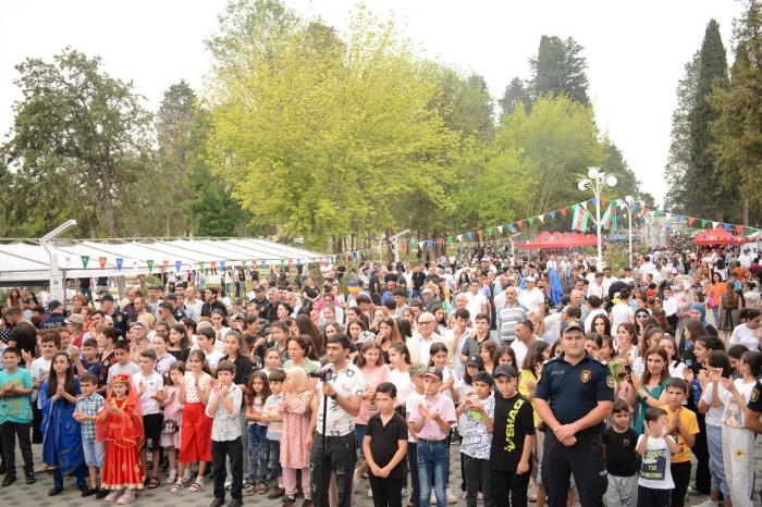 Azərbaycanda ilk dəfə “Albalı və gilas” festivalı keçirilib - FOTOLAR