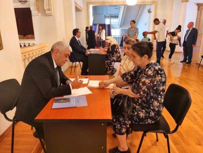 Xəzər rayonunda ödənişsiz hüquqi yardım aksiyası keçirildi - FOTOLAR