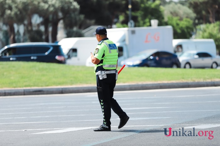 Peşə bayramında xidmətdə olan polislər - FOTOLAR