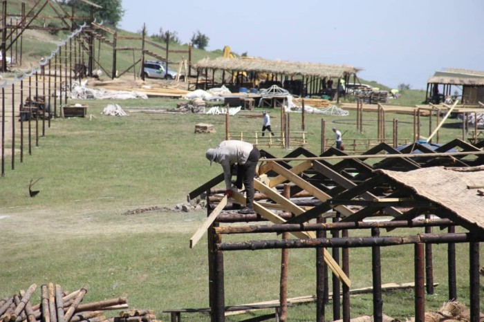 Niyazi Bayramov II Milli Yaylaq Festivalına hazırlıq işləri ilə tanış olub - FOTO