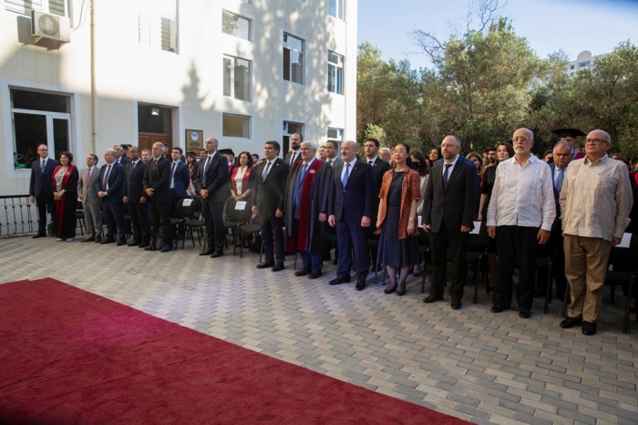 “ADU Çin dili və mədəniyyətinin tanıdılmasına böyük töhfələr verib” - Səfir