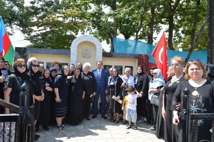 Taleh Qaraşov şəhid bulağının açılışında iştirak etdi - FOTOLAR