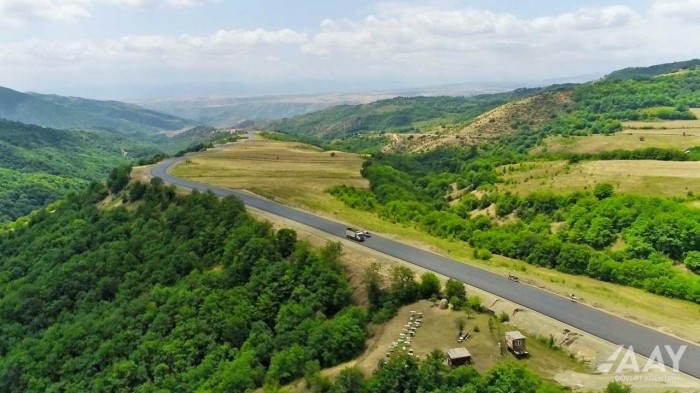 Laçın dəhlizinə alternativ yolun tikintisi yekunlaşır 