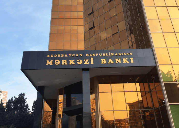 Mərkəzi Bank banklara kredit verilməsi qaydasını dəyişib